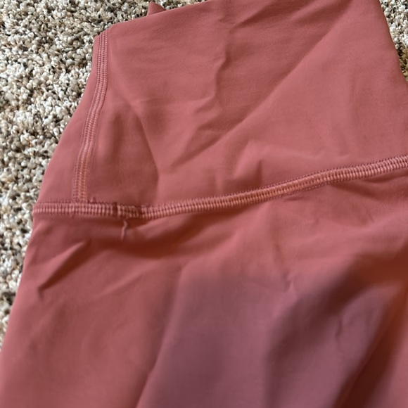 Wunder train contour fit lulu lemon leggings - Picture 6 of 8